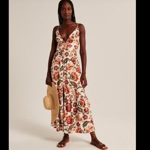Abercrombie & Fitch Floral maxi dress